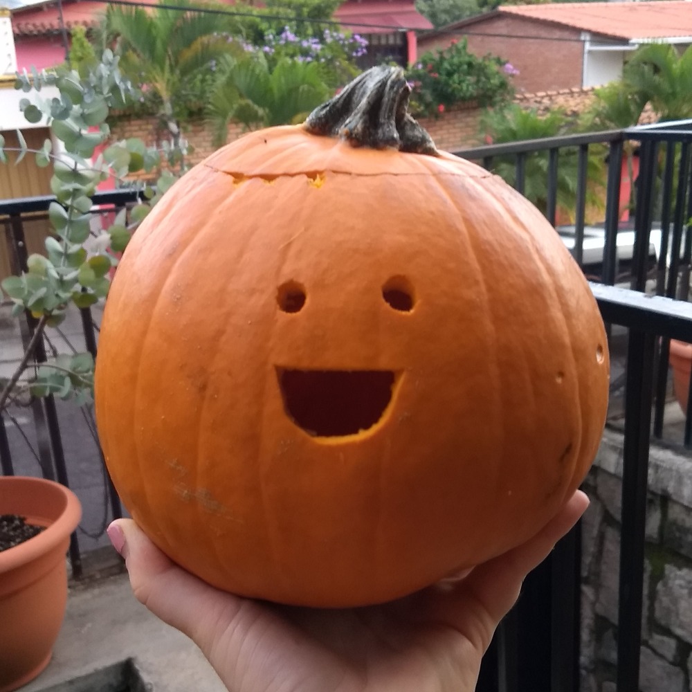 Meet your Posher, Caly